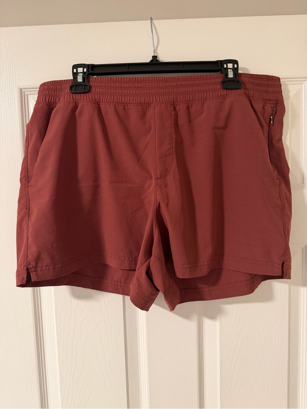 Old Navy Women's Rust Red Athletic Shorts